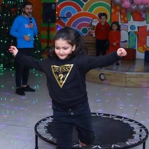 Meet your Posher, Var